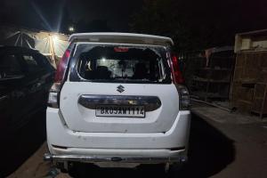 बारूदी धमाकों से सिहर उठा मोतिहारी, पत्रकार के घर पर शहाबुद्दीन के शूटरों ने बोला हमला