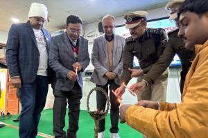 पुलिस और आम नागरिकों के बीच संवाद है जरूरी: डीआईजी