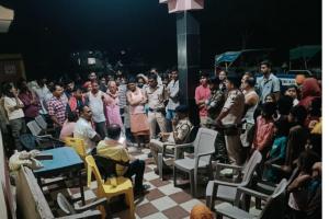 मोतिहारी में अपराधियों का दुस्साहस: शूटर गिरफ्तारी के बाद भी हार्डवेयर व्यवसायी के घर पर फायरिंग