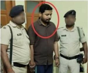 30 हजार रुपये रिश्वत लेते डेयरी फील्ड ऑफिसर गिरफ्तार