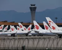 Beijing airports cancel 1,255 flights