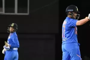 आईसीसी महिला टी-20 रैंकिंग में शीर्ष पर पहुंची शेफाली वर्मा